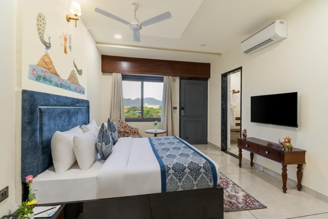 Hotel Traavista Aravali Mahal Udaipur Exterior foto