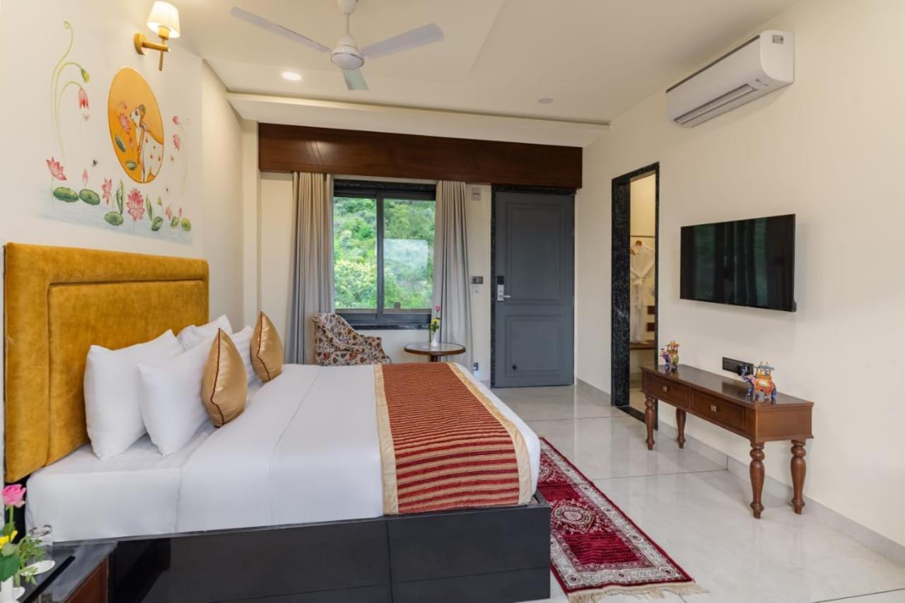 Hotel Traavista Aravali Mahal Udaipur Exterior foto